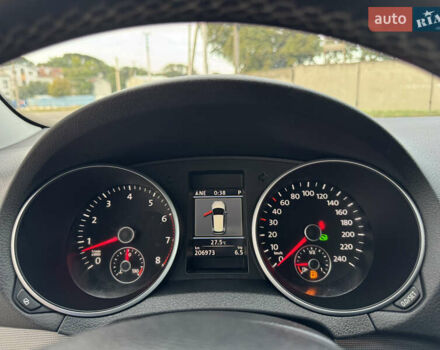 Фольксваген Гольф, объемом двигателя 1.39 л и пробегом 206 тыс. км за 9800 $, фото 64 на Automoto.ua