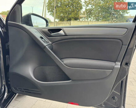 Фольксваген Гольф, объемом двигателя 1.39 л и пробегом 206 тыс. км за 9800 $, фото 42 на Automoto.ua