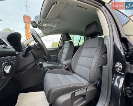 Фольксваген Гольф, объемом двигателя 1.39 л и пробегом 206 тыс. км за 9800 $, фото 55 на Automoto.ua