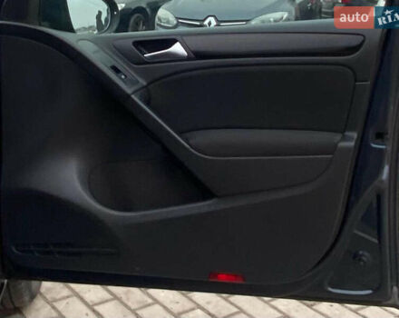 Фольксваген Гольф, объемом двигателя 1.6 л и пробегом 260 тыс. км за 8200 $, фото 23 на Automoto.ua