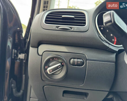 Фольксваген Гольф, объемом двигателя 1.39 л и пробегом 206 тыс. км за 9800 $, фото 60 на Automoto.ua