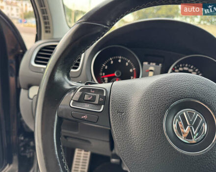 Фольксваген Гольф, объемом двигателя 1.39 л и пробегом 206 тыс. км за 9800 $, фото 62 на Automoto.ua