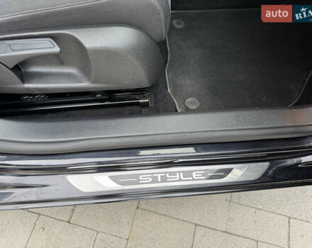 Фольксваген Гольф, объемом двигателя 1.39 л и пробегом 206 тыс. км за 9800 $, фото 40 на Automoto.ua