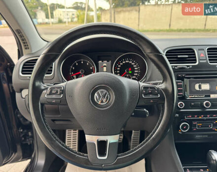 Фольксваген Гольф, объемом двигателя 1.39 л и пробегом 206 тыс. км за 9800 $, фото 61 на Automoto.ua