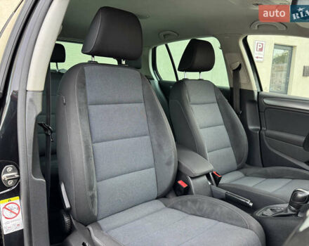 Фольксваген Гольф, объемом двигателя 1.39 л и пробегом 206 тыс. км за 9800 $, фото 37 на Automoto.ua