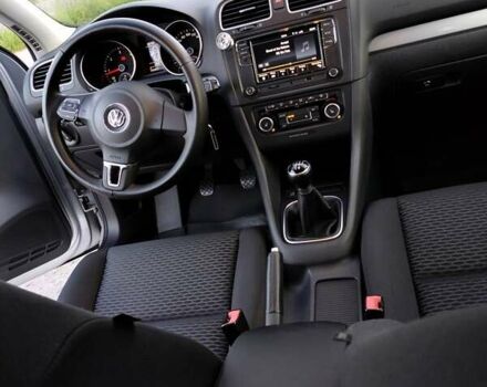 Фольксваген Гольф, об'ємом двигуна 1.6 л та пробігом 270 тис. км за 8800 $, фото 5 на Automoto.ua