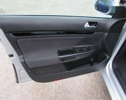 Фольксваген Гольф, об'ємом двигуна 1.2 л та пробігом 200 тис. км за 8400 $, фото 6 на Automoto.ua