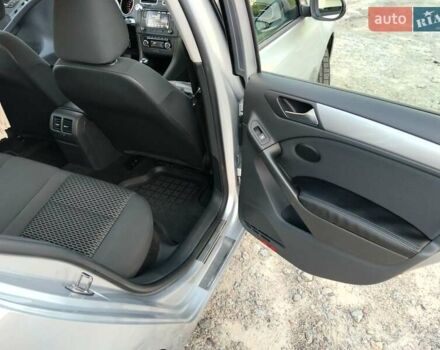 Фольксваген Гольф, об'ємом двигуна 1.6 л та пробігом 270 тис. км за 8800 $, фото 3 на Automoto.ua