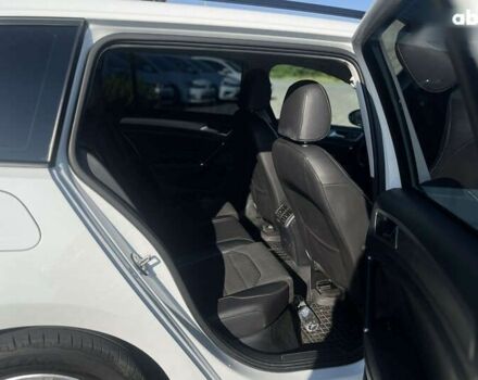 Фольксваген Гольф, объемом двигателя 1.6 л и пробегом 280 тыс. км за 10800 $, фото 11 на Automoto.ua