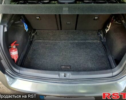 Фольксваген Гольф, объемом двигателя 1.8 л и пробегом 120 тыс. км за 11800 $, фото 8 на Automoto.ua