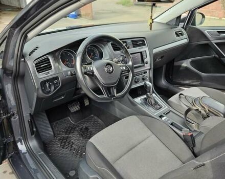 Фольксваген Гольф, объемом двигателя 1.6 л и пробегом 298 тыс. км за 10200 $, фото 5 на Automoto.ua