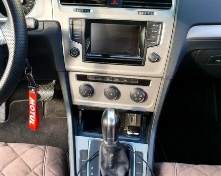 Фольксваген Гольф, объемом двигателя 1.8 л и пробегом 120 тыс. км за 11800 $, фото 6 на Automoto.ua