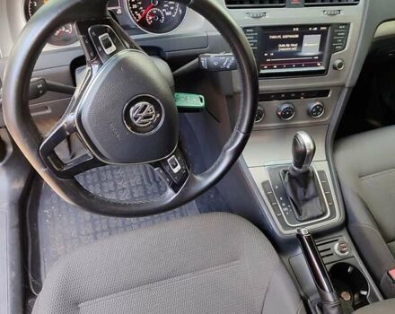 Фольксваген Гольф, объемом двигателя 1.8 л и пробегом 77 тыс. км за 11500 $, фото 7 на Automoto.ua