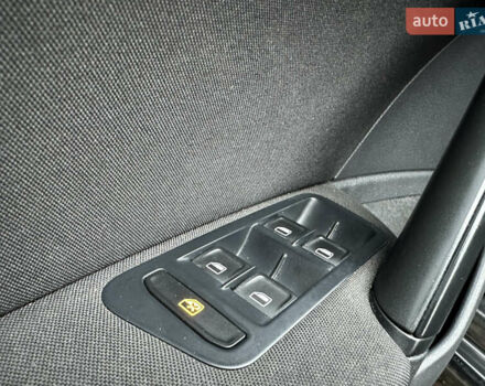 Фольксваген Гольф, объемом двигателя 1.6 л и пробегом 278 тыс. км за 9150 $, фото 18 на Automoto.ua