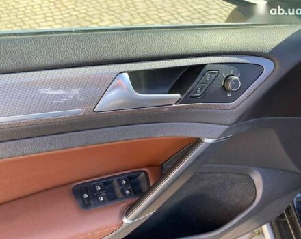 Фольксваген Гольф, объемом двигателя 1.8 л и пробегом 80 тыс. км за 15000 $, фото 11 на Automoto.ua