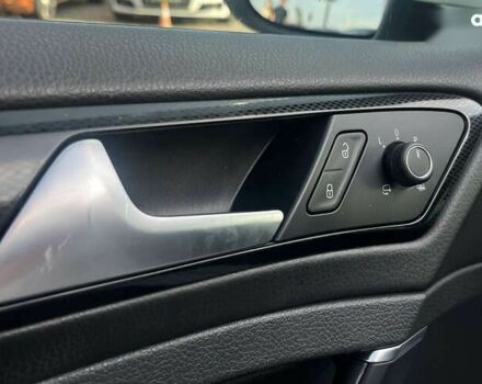 Фольксваген Гольф, объемом двигателя 1.4 л и пробегом 256 тыс. км за 13500 $, фото 17 на Automoto.ua