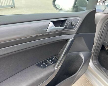 Фольксваген Гольф, объемом двигателя 2 л и пробегом 178 тыс. км за 12690 $, фото 11 на Automoto.ua