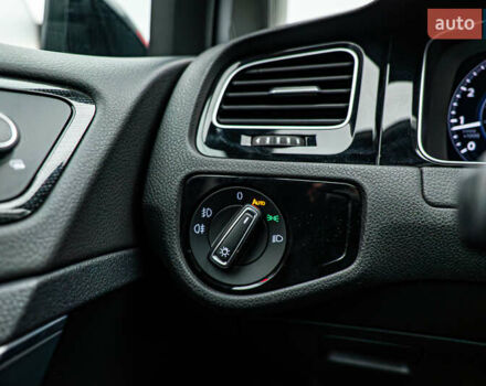 Фольксваген Гольф, объемом двигателя 1.4 л и пробегом 117 тыс. км за 18894 $, фото 13 на Automoto.ua