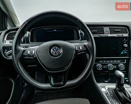 Фольксваген Гольф, объемом двигателя 1.4 л и пробегом 117 тыс. км за 18894 $, фото 11 на Automoto.ua