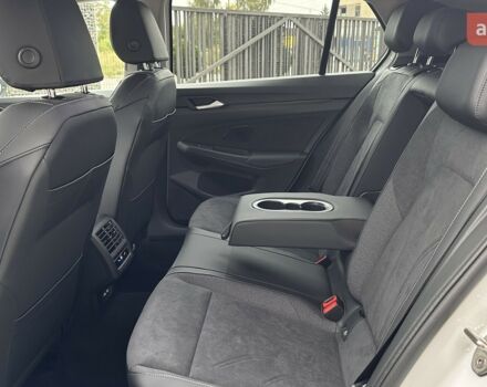 Фольксваген Гольф, объемом двигателя 1.4 л и пробегом 0 тыс. км за 32000 $, фото 33 на Automoto.ua