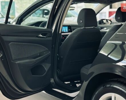 купити нове авто Фольксваген Гольф 2025 року від офіційного дилера Автодім Атлант на Вацлава Гавела Фольксваген фото