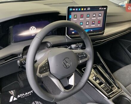 купить новое авто Фольксваген Гольф 2025 года от официального дилера Автодім Атлант на Вацлава Гавела Фольксваген фото