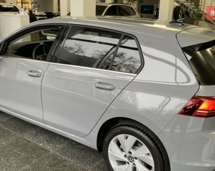 купить новое авто Фольксваген Гольф 2025 года от официального дилера Автодім Атлант на Вацлава Гавела Фольксваген фото