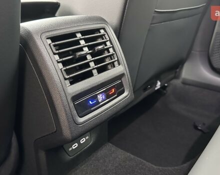 Фольксваген Гольф, объемом двигателя 1.4 л и пробегом 0 тыс. км за 32000 $, фото 34 на Automoto.ua