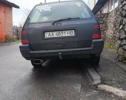 Фольксваген Гольф, объемом двигателя 1.6 л и пробегом 300 тыс. км за 2000 $, фото 4 на Automoto.ua