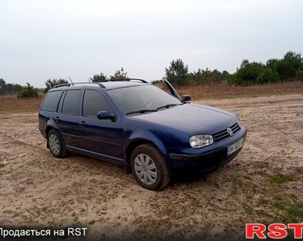 Фольксваген Гольф, объемом двигателя 16 л и пробегом 330 тыс. км за 3400 $, фото 1 на Automoto.ua