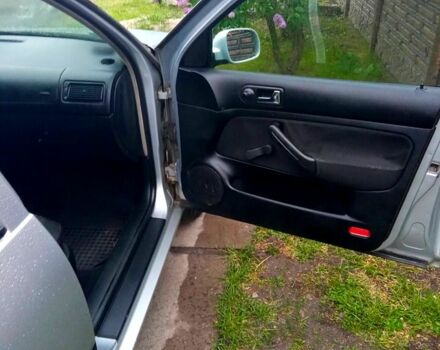 Фольксваген Гольф, объемом двигателя 1.9 л и пробегом 400 тыс. км за 3700 $, фото 4 на Automoto.ua