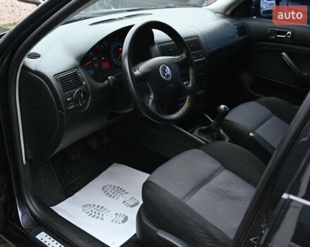 Фольксваген Гольф, объемом двигателя 1.6 л и пробегом 273 тыс. км за 4800 $, фото 15 на Automoto.ua