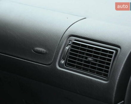 Фольксваген Гольф, объемом двигателя 1.6 л и пробегом 273 тыс. км за 4800 $, фото 31 на Automoto.ua