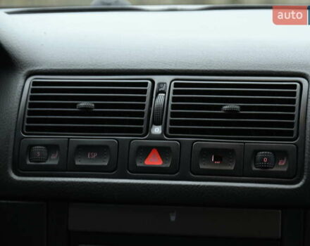 Фольксваген Гольф, объемом двигателя 1.6 л и пробегом 273 тыс. км за 4800 $, фото 27 на Automoto.ua