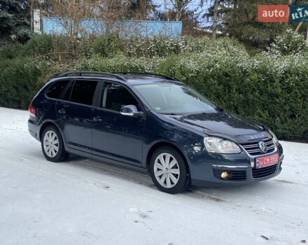 Фольксваген Гольф, объемом двигателя 1.6 л и пробегом 214 тыс. км за 6499 $, фото 8 на Automoto.ua