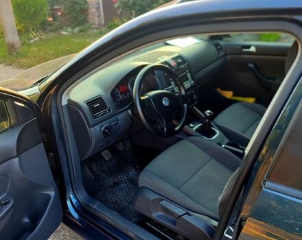 Фольксваген Гольф, об'ємом двигуна 1.6 л та пробігом 221 тис. км за 6400 $, фото 4 на Automoto.ua