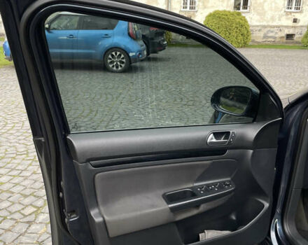 Фольксваген Гольф, объемом двигателя 1.6 л и пробегом 287 тыс. км за 7200 $, фото 16 на Automoto.ua