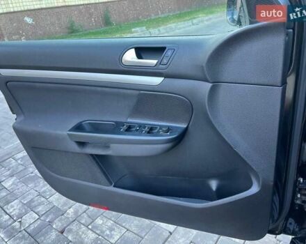 Фольксваген Гольф, об'ємом двигуна 1.6 л та пробігом 316 тис. км за 7400 $, фото 11 на Automoto.ua