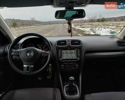 Фольксваген Гольф, объемом двигателя 1.6 л и пробегом 300 тыс. км за 7500 $, фото 8 на Automoto.ua