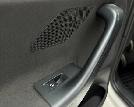 Фольксваген Гольф, об'ємом двигуна 1.6 л та пробігом 303 тис. км за 8500 $, фото 21 на Automoto.ua