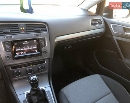 Фольксваген Гольф, объемом двигателя 1.6 л и пробегом 242 тыс. км за 8600 $, фото 24 на Automoto.ua