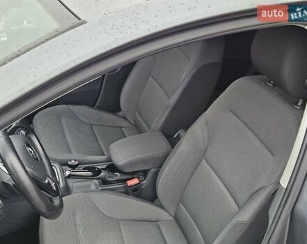 Фольксваген Гольф, объемом двигателя 1.97 л и пробегом 151 тыс. км за 15600 $, фото 24 на Automoto.ua