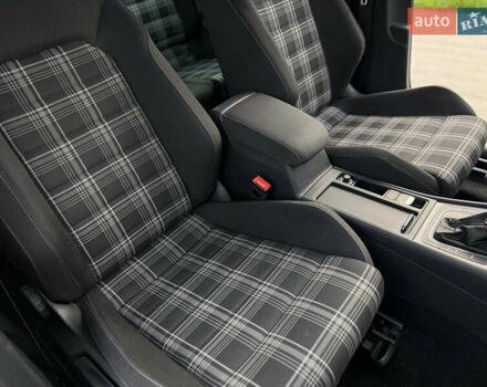 Фольксваген Гольф, объемом двигателя 2 л и пробегом 213 тыс. км за 16500 $, фото 36 на Automoto.ua