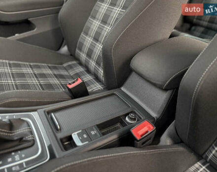 Фольксваген Гольф, объемом двигателя 2 л и пробегом 213 тыс. км за 16500 $, фото 51 на Automoto.ua