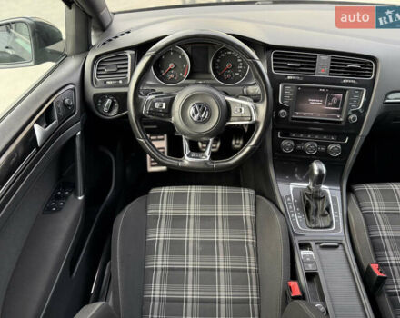 Фольксваген Гольф, объемом двигателя 2 л и пробегом 213 тыс. км за 16500 $, фото 45 на Automoto.ua