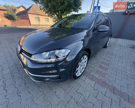 Фольксваген Гольф, объемом двигателя 1.6 л и пробегом 277 тыс. км за 12800 $, фото 1 на Automoto.ua