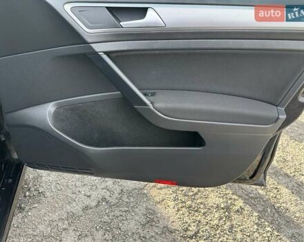 Фольксваген Гольф, объемом двигателя 1.6 л и пробегом 223 тыс. км за 12150 $, фото 20 на Automoto.ua