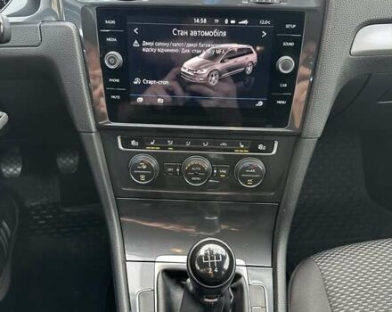 Фольксваген Гольф, объемом двигателя 1.6 л и пробегом 223 тыс. км за 12150 $, фото 13 на Automoto.ua