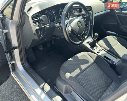 Фольксваген Гольф, объемом двигателя 1.6 л и пробегом 270 тыс. км за 12990 $, фото 47 на Automoto.ua