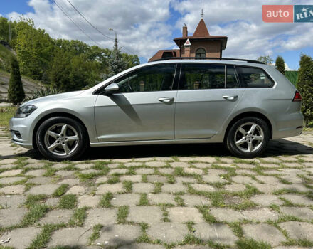 Фольксваген Гольф, объемом двигателя 1.6 л и пробегом 270 тыс. км за 12990 $, фото 4 на Automoto.ua